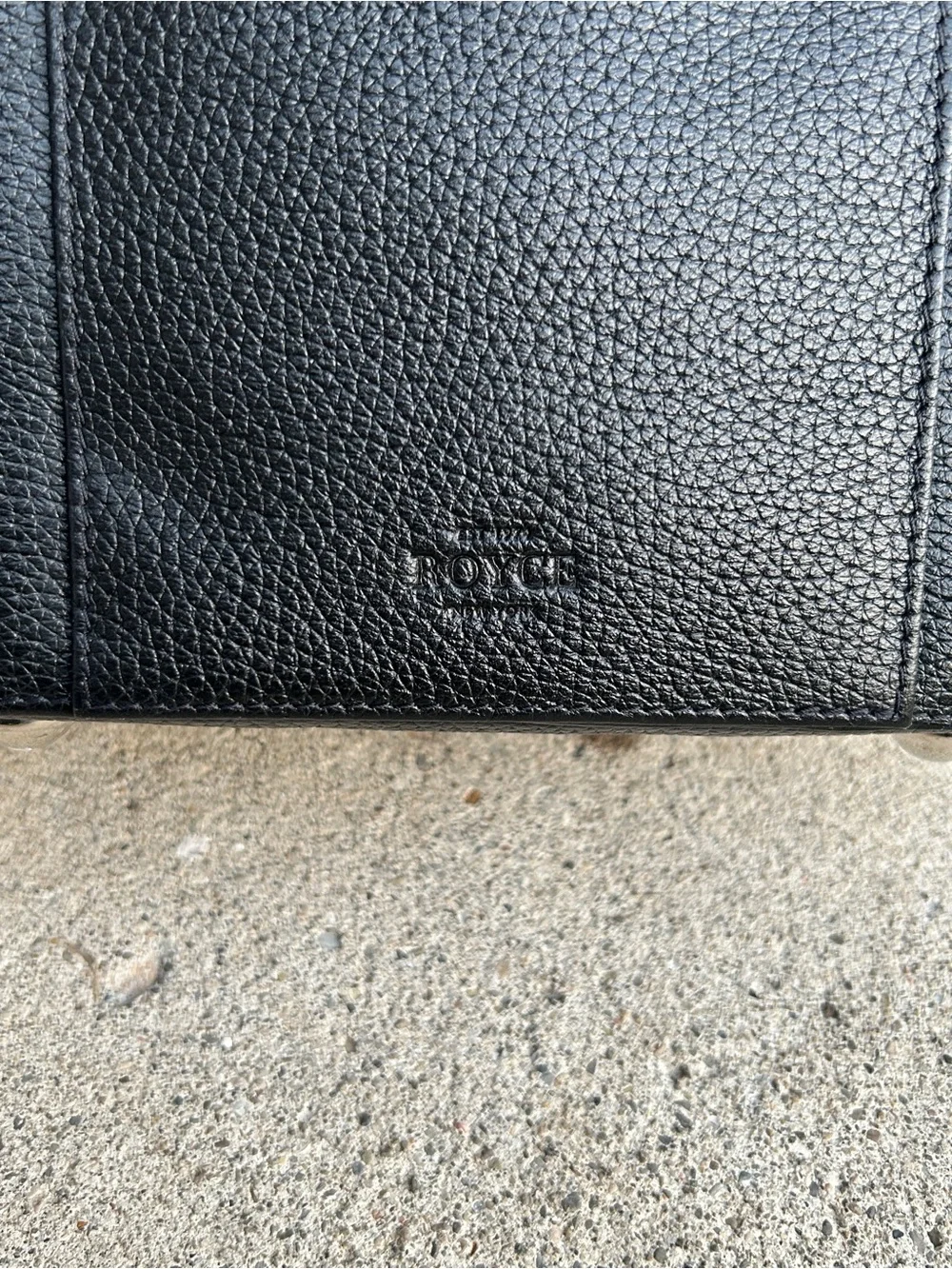 ROYCE New York Leather Connoisseur Wine Carrier Black Color